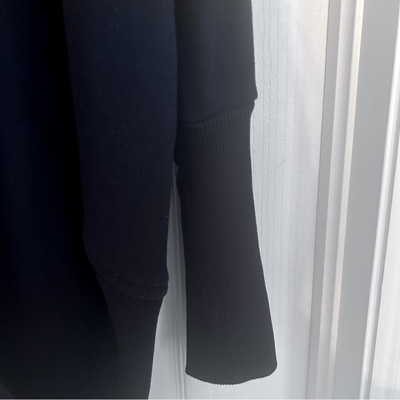 Wilfred Aritizia Diderot Sweater Cardigan Black Size Small - Picture 4 of 5